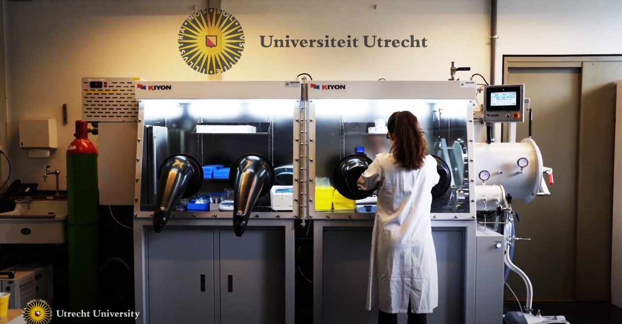 네덜란드 Utrecht University에서 당사 글로브박스 사용 영상을 유트브에 공유하였습니다.